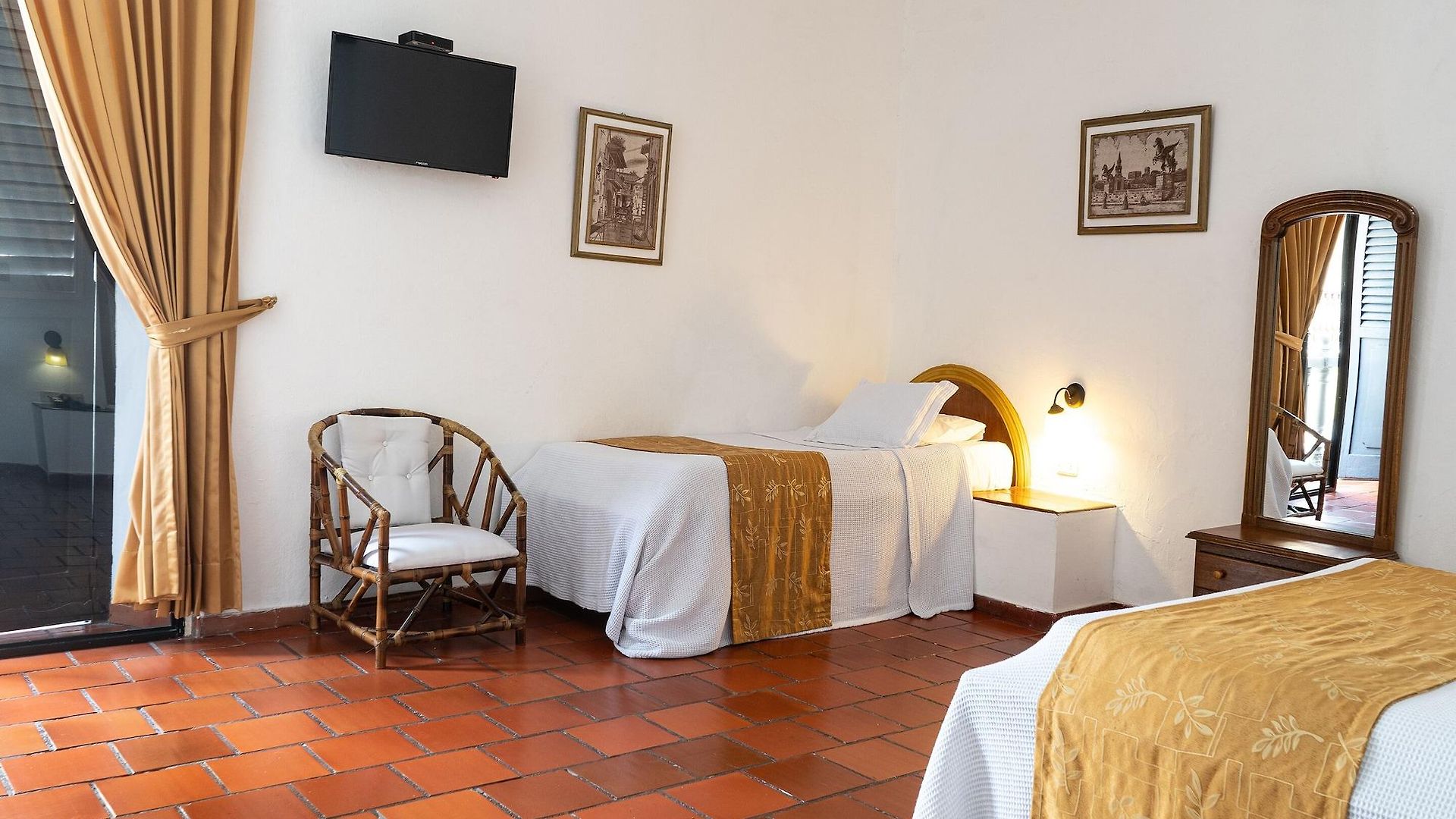 Centro By Dot Tradition 3*