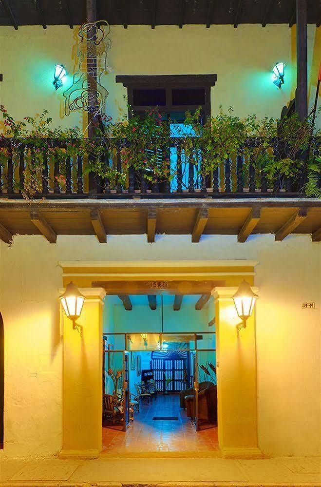 Centro By Dot Tradition