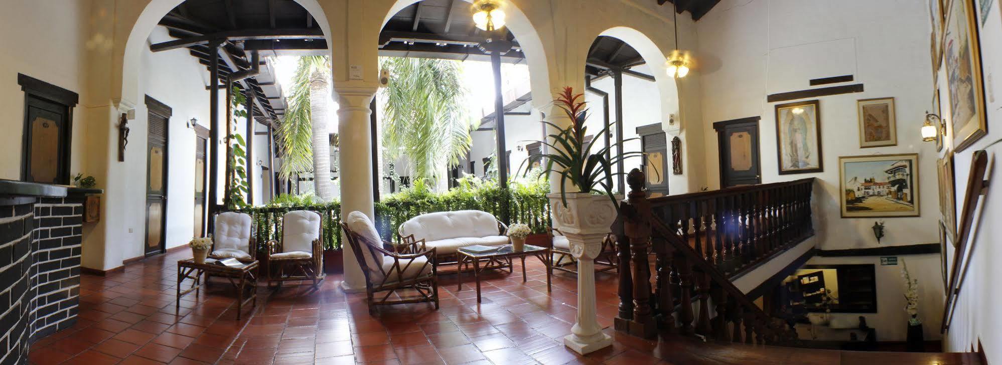 Centro By Dot Tradition 3*